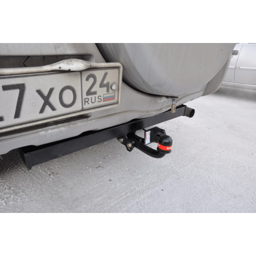Фаркоп BOSAL (ORIS) на TOYOTA RAV4 2000–2005 Арт. 3033-A